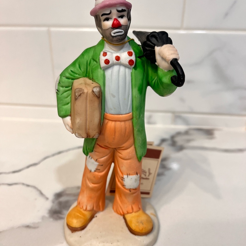 1994 Flambro Emmett Kelly Collectible Jr.Hobo Clown Holding umbrella/suitcase